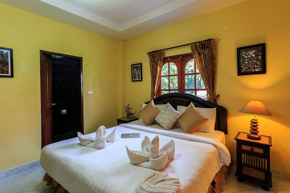 Eriksson Guesthouse Patong Exteriér fotografie