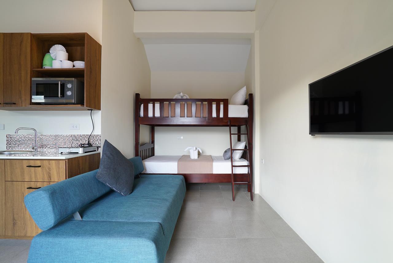 Eriksson Guesthouse Patong Pokoj fotografie