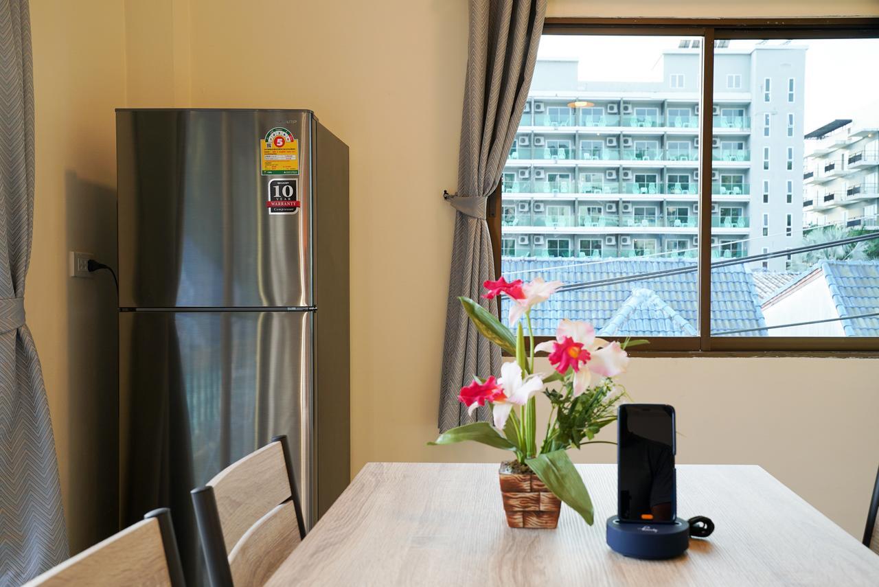 Eriksson Guesthouse Patong Pokoj fotografie