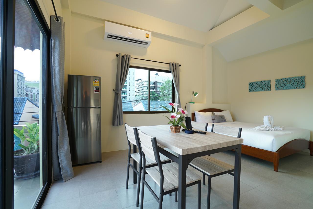 Eriksson Guesthouse Patong Pokoj fotografie