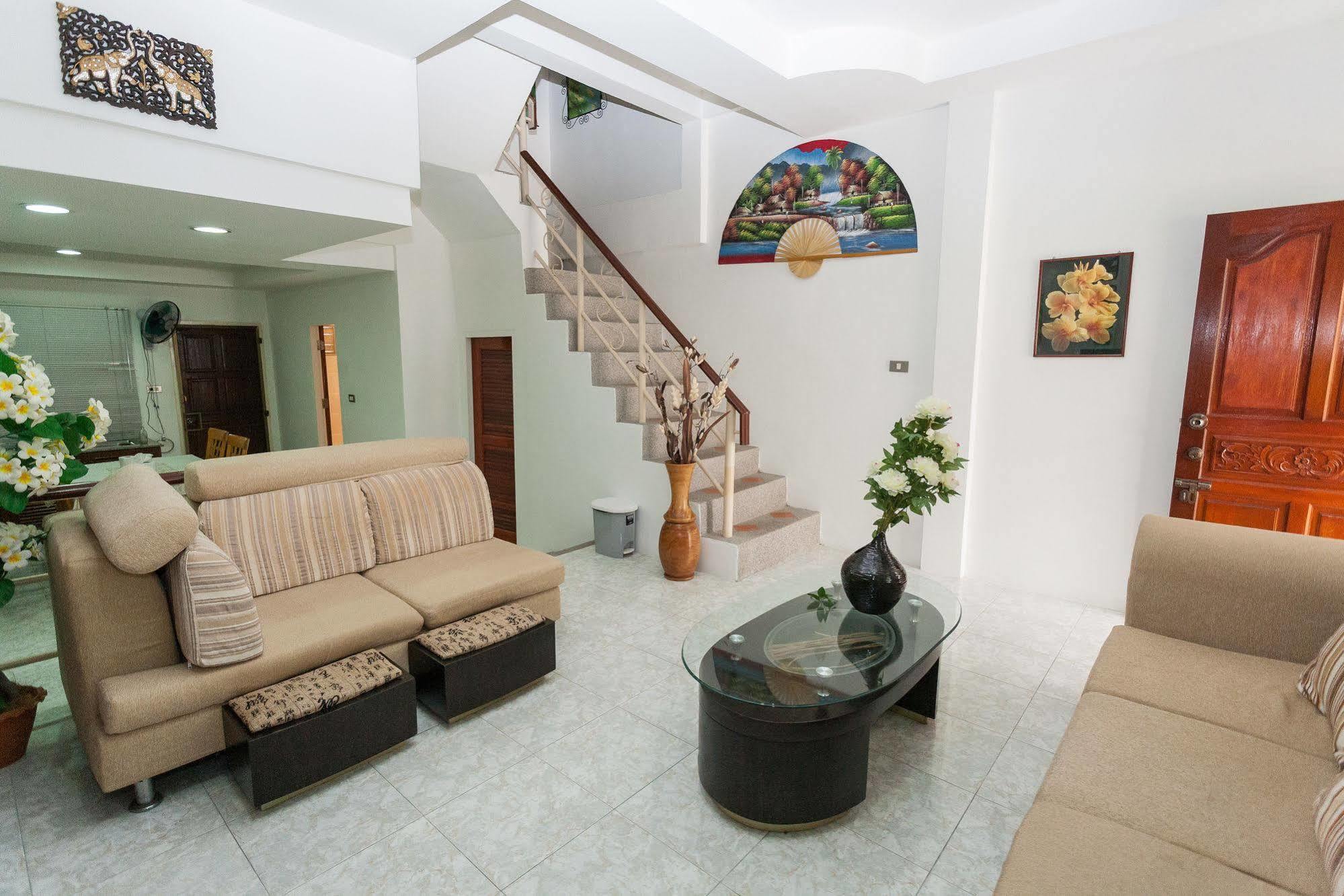 Eriksson Guesthouse Patong Exteriér fotografie