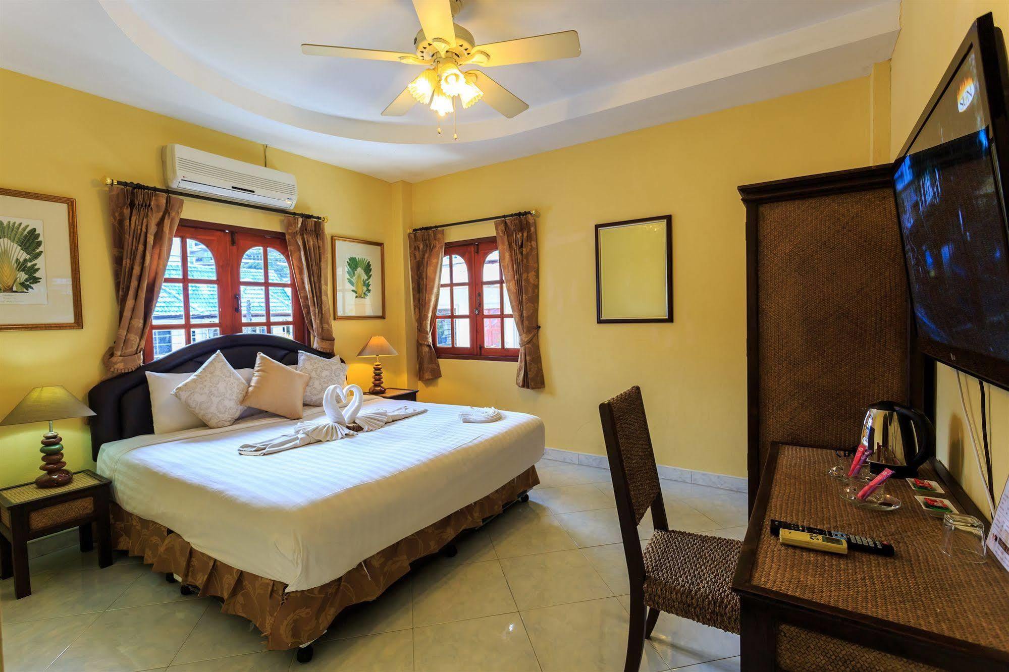 Eriksson Guesthouse Patong Exteriér fotografie