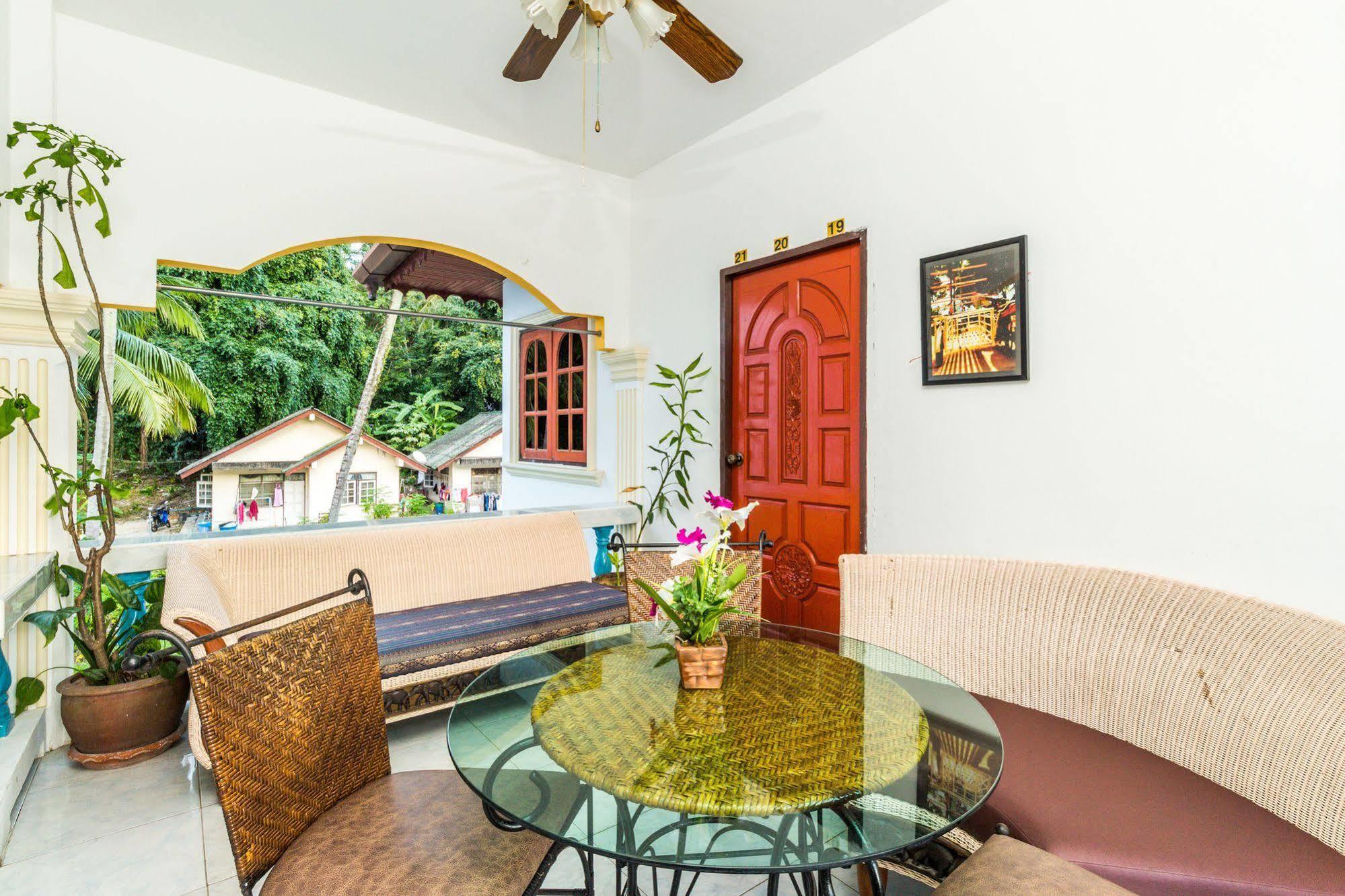 Eriksson Guesthouse Patong Exteriér fotografie