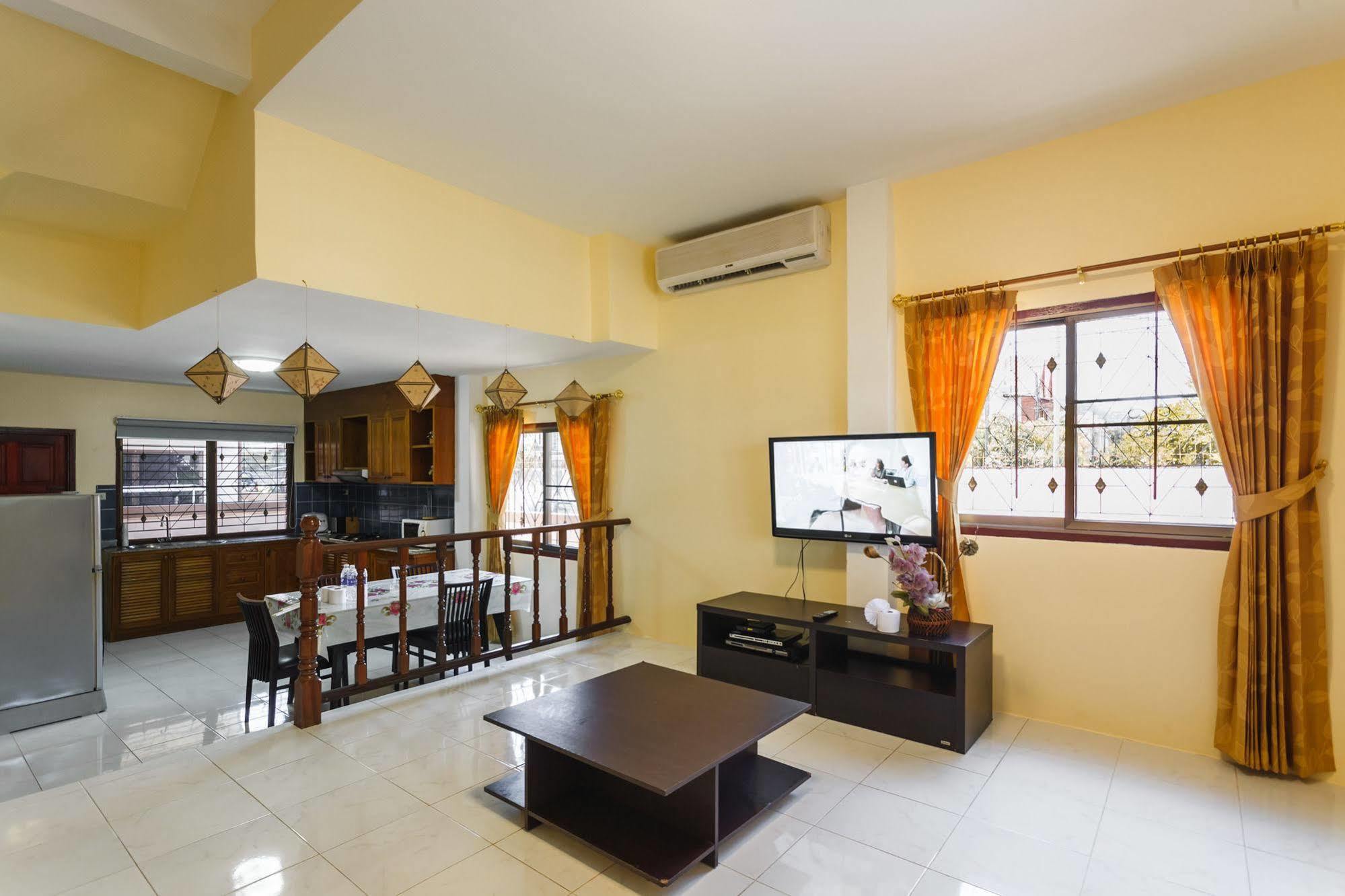 Eriksson Guesthouse Patong Exteriér fotografie
