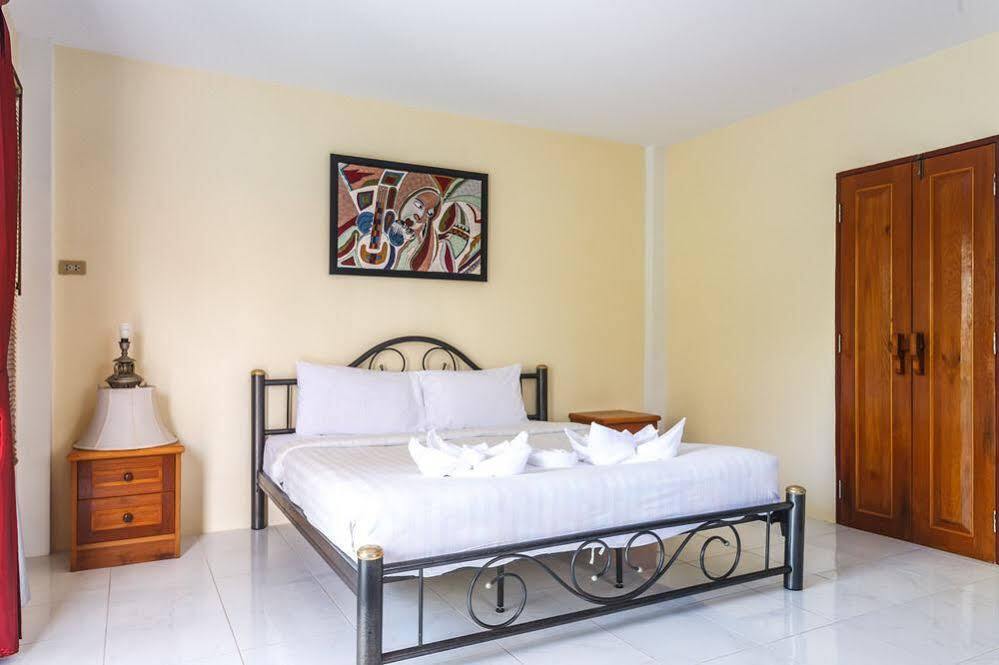 Eriksson Guesthouse Patong Exteriér fotografie