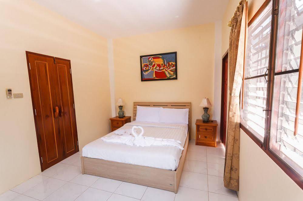 Eriksson Guesthouse Patong Exteriér fotografie