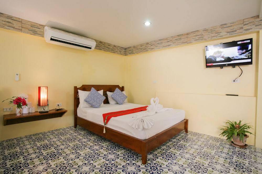 Eriksson Guesthouse Patong Exteriér fotografie